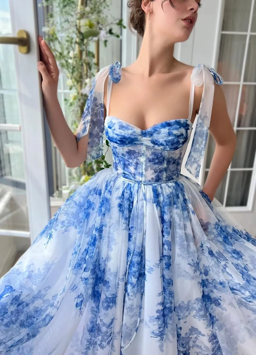 Cute Tulle Blue and White Floral Print Prom Dress Long Senior Sweetheart Evening Gown with Pockets for Girls WD111