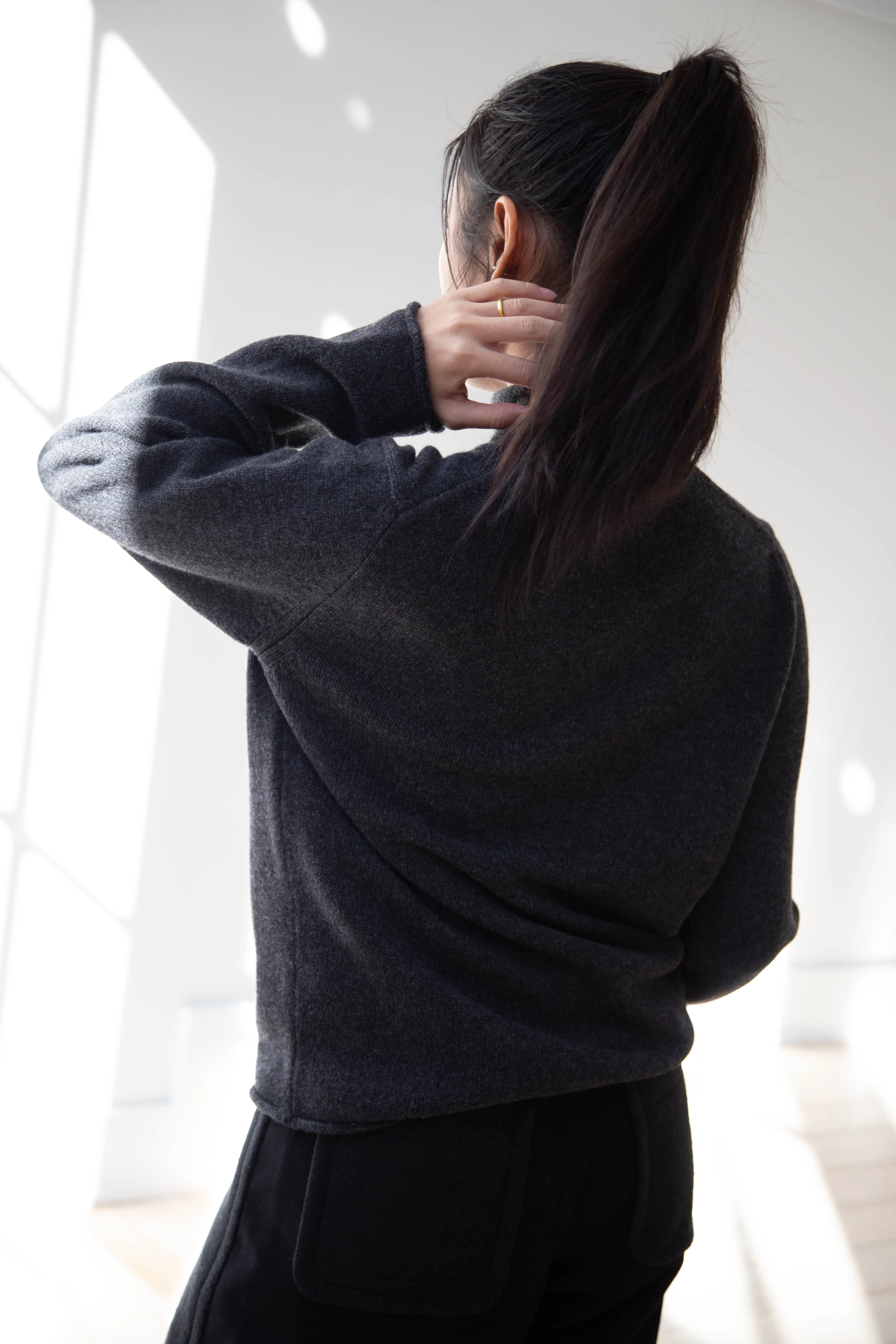 Evan Kinori | Rollneck Sweater in Charcoal