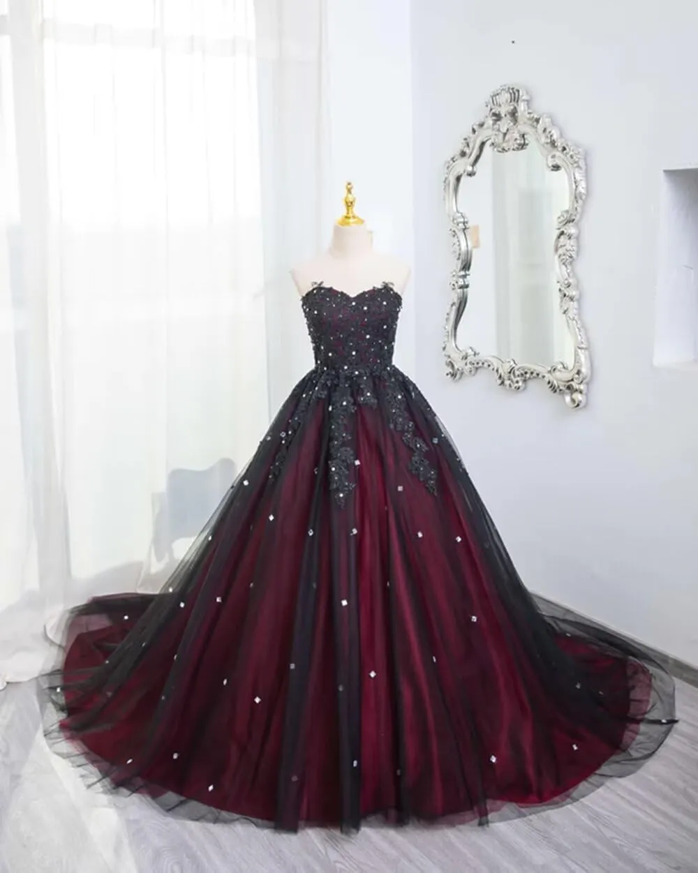 Ftupza Tulle Red Black Wedding Dresses for Bride Beading Lace Wedding Gown Luxury Sweetheart Long Bridal Gown