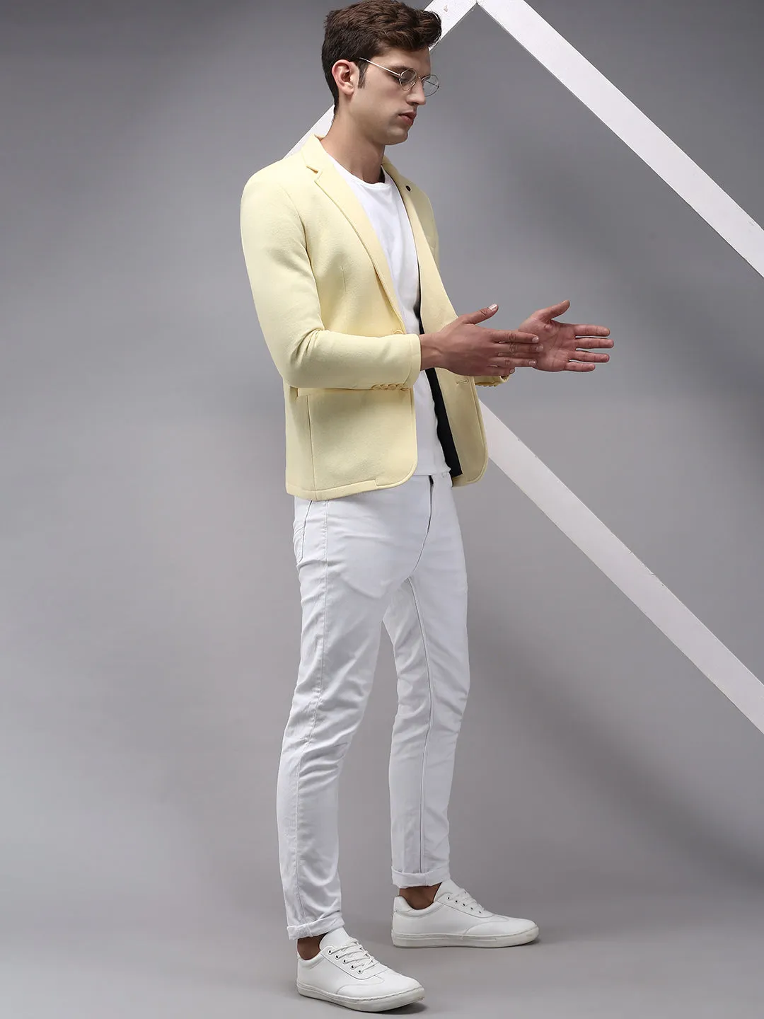Men Yellow Solid Single-Breasted Blazer
