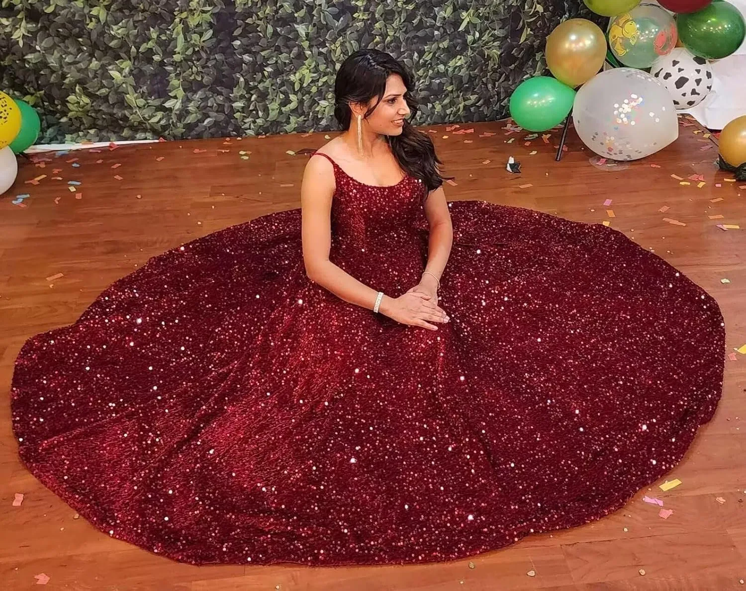 Spaghetti Straps Sequin Prom Dresses 2025 Long Sparkly A Line Formal Ball Gowns with Pockets VS161