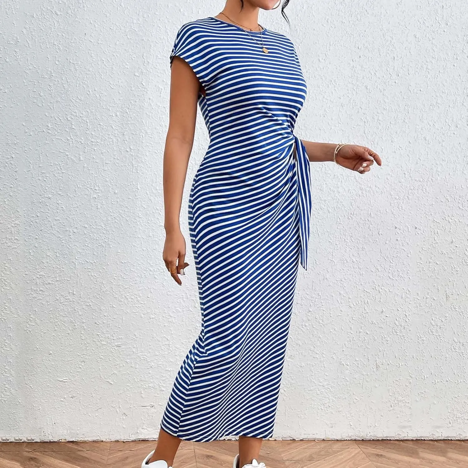 Women's Striped Round Neck Midi Dress Casual Fashion Color Block Short Sleeve Side Tie Knot Split Long Travel Dresses
